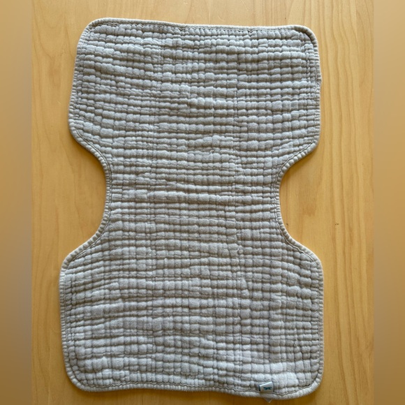 4 Little Unicorn cotton muslin burp cloth - Picture 2 of 2